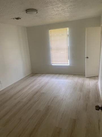 Building Photo - 3810 Westhampton Dr