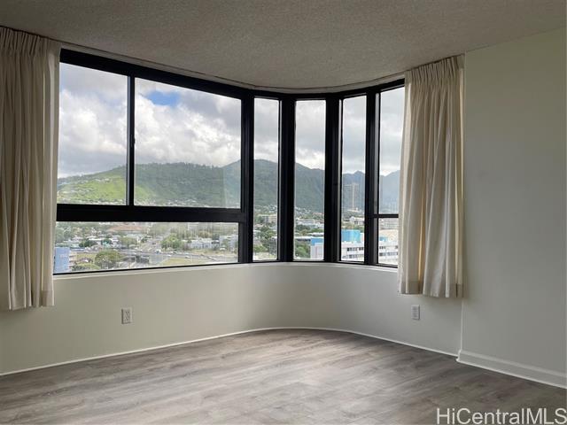 Foto del edificio - 2724 Kahoaloha Ln