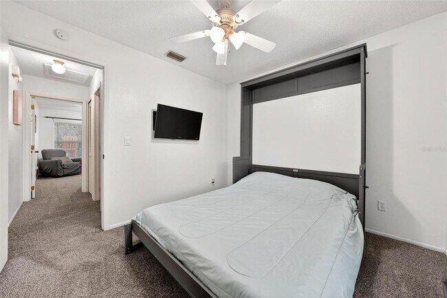 Foto del edificio - 5107 Deer Creek Dr