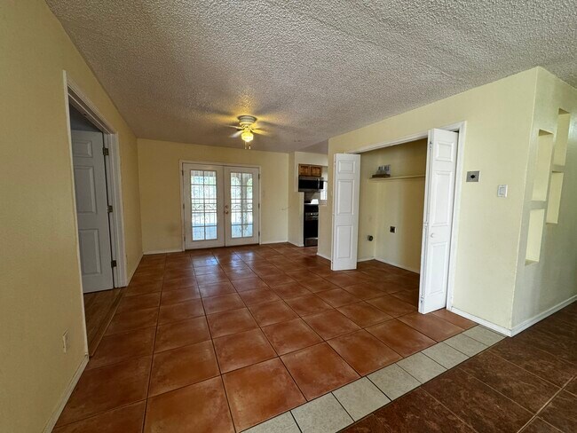 Foto del edificio - 4813 W Glen Dr SW