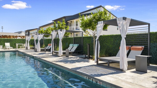 The Chloe apartments — community photo - The Chloe
