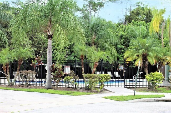 Foto del edificio - 4309 Paradise Cove Ct