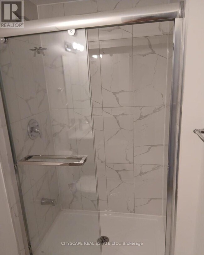 Photo du bâtiment - 1325 Beauty Bush Ct