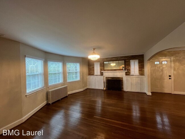 Building Photo - 3 br, 2 bath House - 9003 3rd Ave