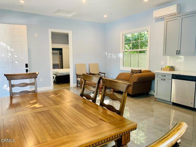 Foto del edificio - 2335 Longden Dr