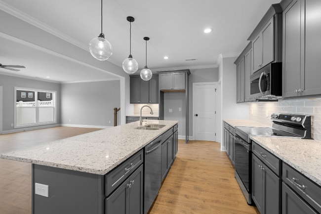 Foto del edificio - 1909 Gracie Bug Lp