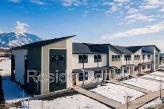 Building Photo - 220 Spring Creek Pkwy