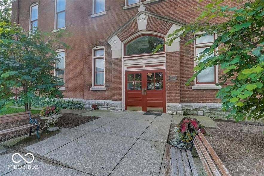 Photo - 714 Buchanan Street Unit 18