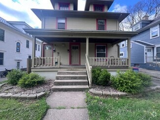 Building Photo - 1030 Chester St SE