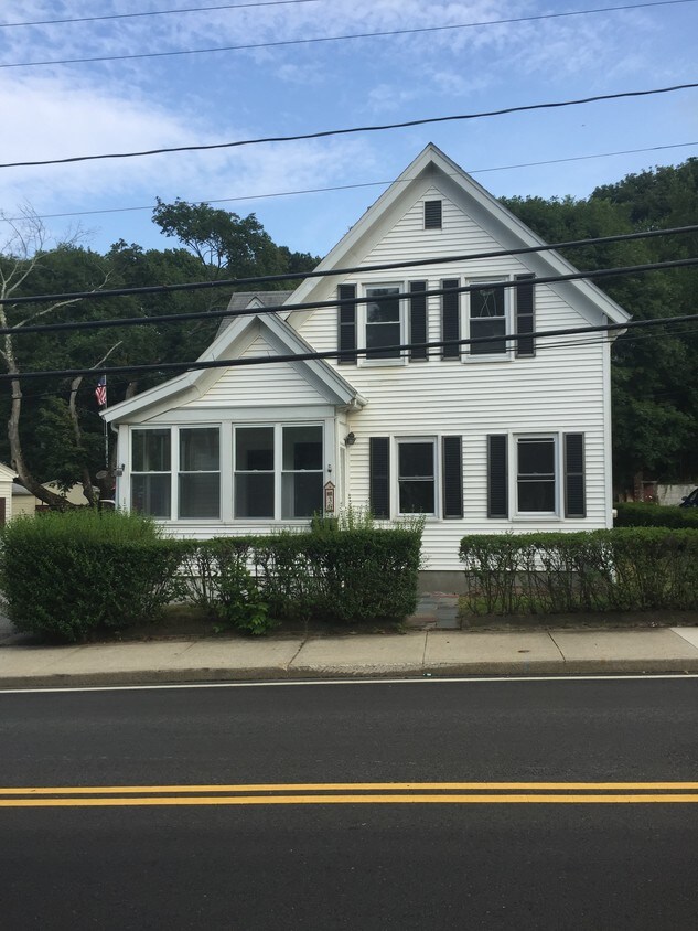Primary Photo - 36 Cherry St