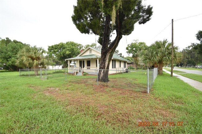 Foto del edificio - 5441 18th St