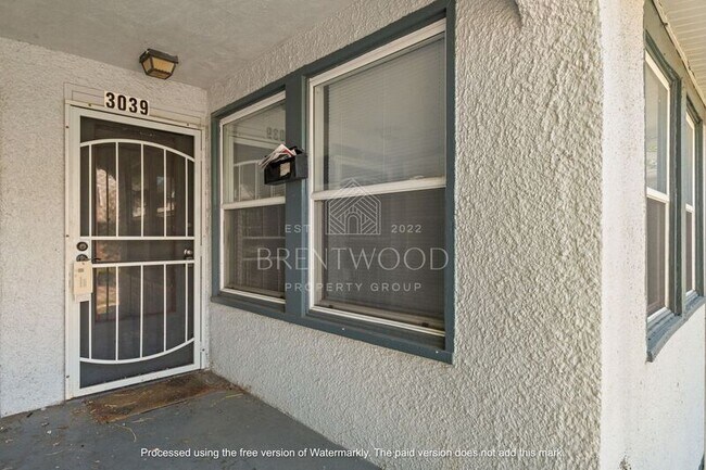 Foto del edificio - 3039 N Delaware St