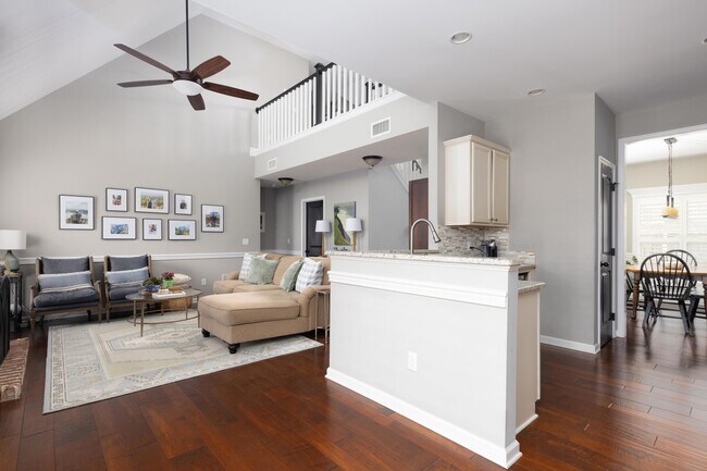 Foto del edificio - 1113 Kavenaugh Ln