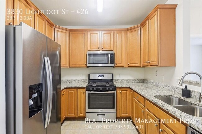 Building Photo - 3830 Lightfoot St