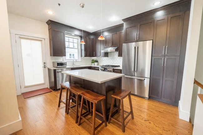 Photo - 9 Montague St Townhome