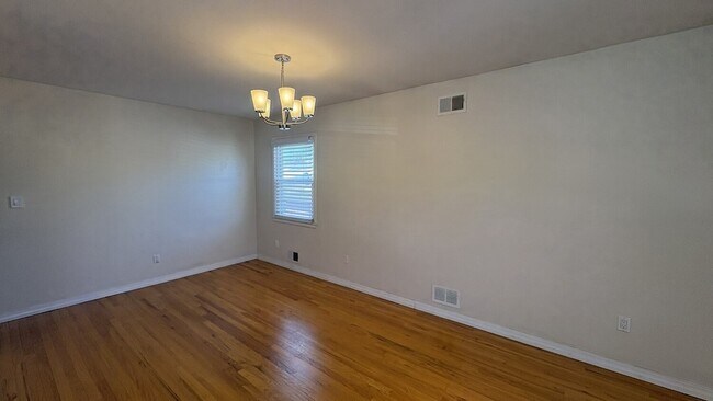 Foto del edificio - 86 Notre Dame Ave