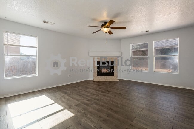 Building Photo - CALL US TODAY AT (505) 892-4400 TO SCHEDULE A CONVENIENT SHOWING