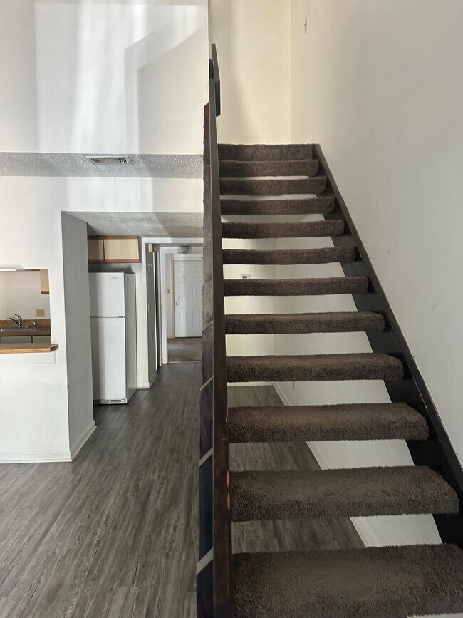 Foto del edificio - 2276 Sandpiper St