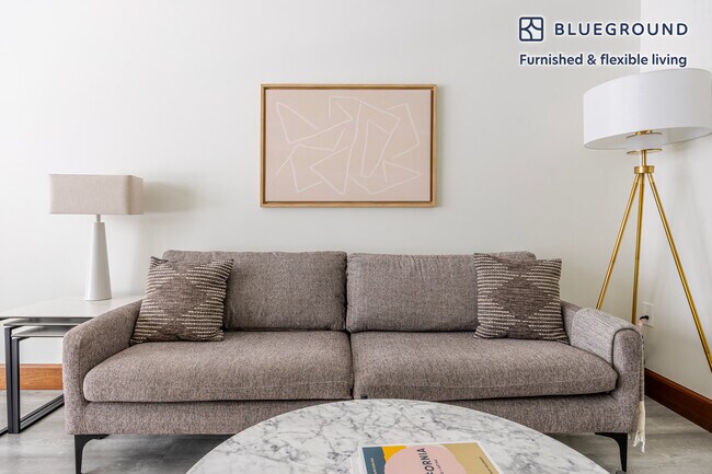 Building Photo - 110 W Ocean Blvd