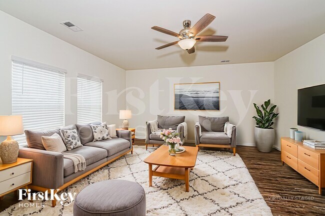 Foto del edificio - 4864 Mae Beth Cir