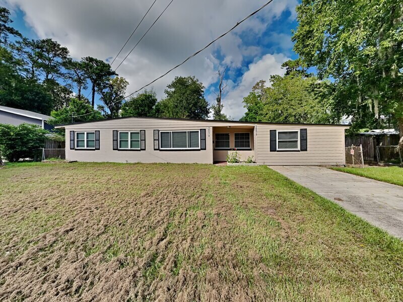 Primary Photo - 10578 Rutgers Rd