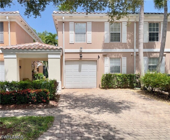 Foto del edificio - 5669 Cove Cir