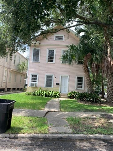 Foto del edificio - 934 Lowerline St