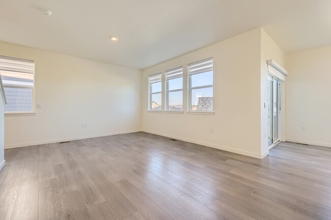 Living Room - 17826 Dandy Brush Dr