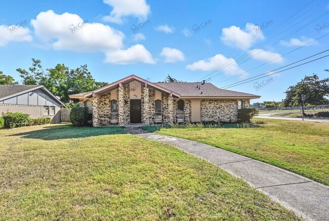 Photo - 3538 Hacienda Dr House