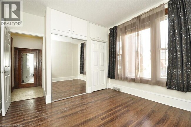 Photo du bâtiment - 147 Benton St