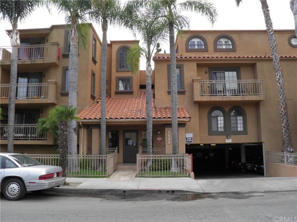 Primary Photo - 1509 Stanley Ave