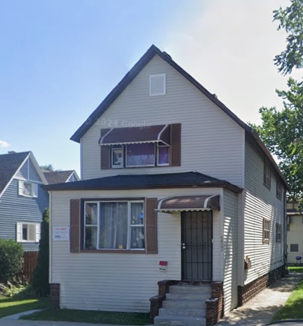 Building Photo - 4823 Northcote Ave