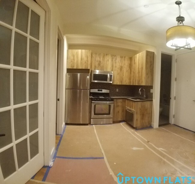 Building Photo - 11 W 128th St