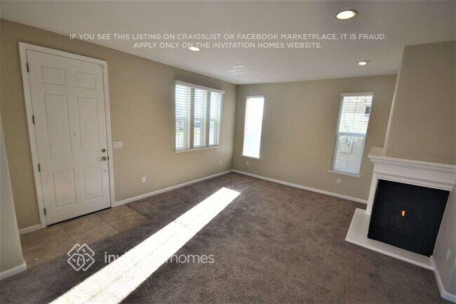 Foto del edificio - 3584 Rainsong Cir