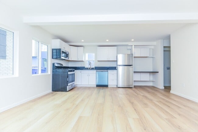 Foto del edificio - 1855 Euclid Street Residences