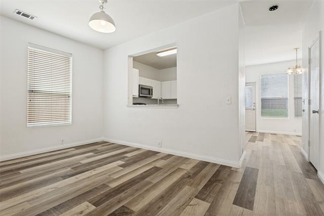 Foto del edificio - 2609 Van Buren Dr