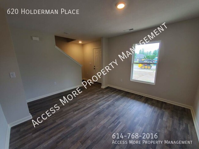 Building Photo - GREAT LOCATION 4 BED 3 BATH HOME - NEW LEB...