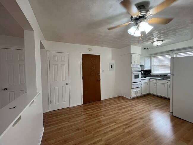 Foto del edificio - 9209 S Cottage Grove Ave