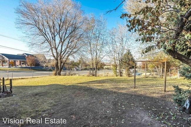Building Photo - 4 br, 1 bath House - 794 S 300 W