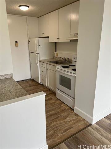 Building Photo - 1112 Kinau St