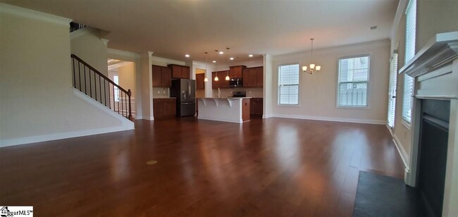 Building Photo - 225 Granito Dr
