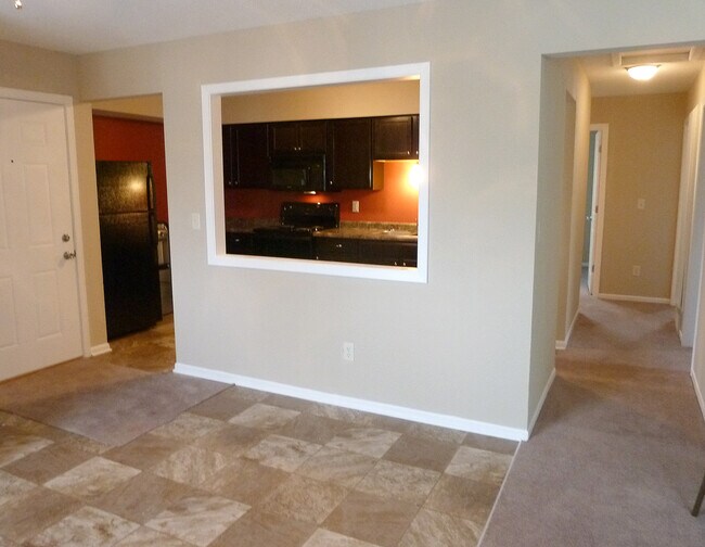 581 Belland Ave Unit 2, Vadnais Heights, MN 55127 Apartments in