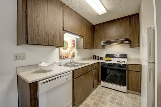 Interior Photo - Canyon Ranch Apartments