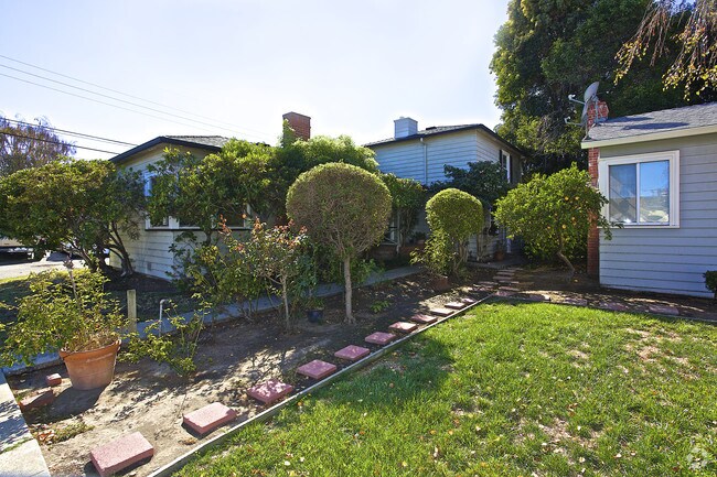 Foto del edificio - 155 Dutton Ave