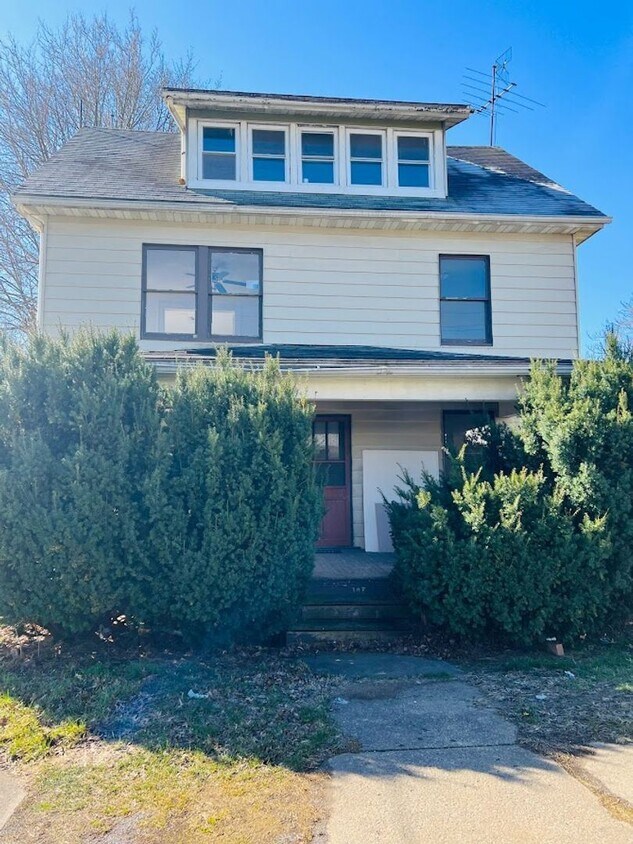 206 Park Ave, New Castle, PA 16101 House Rental in New Castle, PA