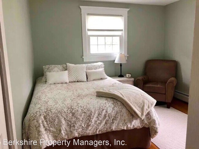 Foto del edificio - 4 br, 2 bath House - 125 Mountain Drive