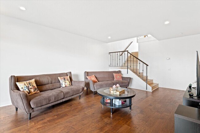 Foto del edificio - 865 Woodlawn Dr