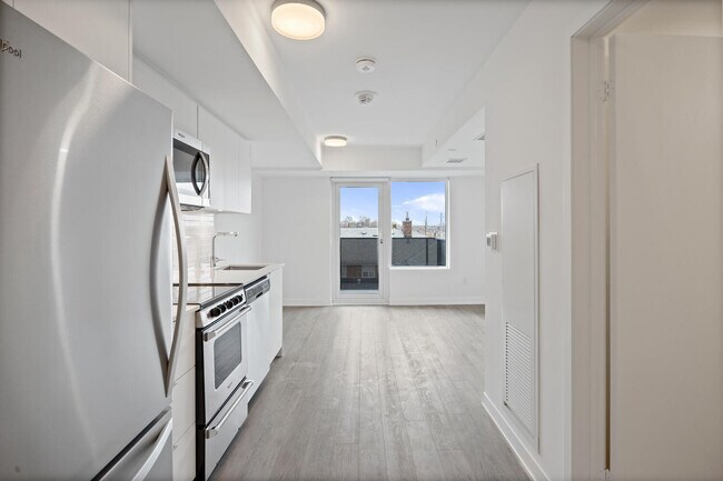 Photo du bâtiment - 480 Wilson Ave