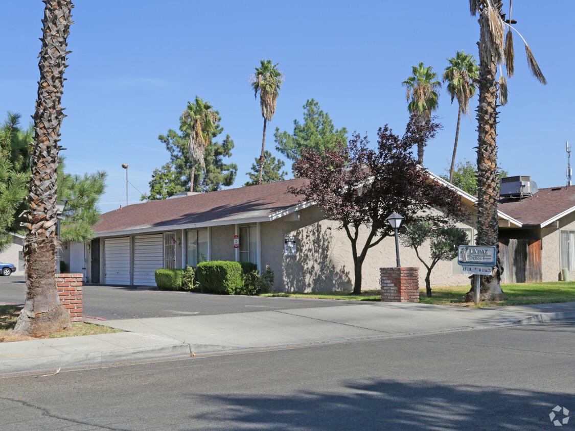 Primary Photo - La Paz Apartments