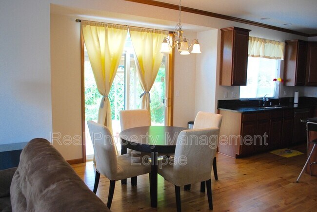Foto del edificio - 10803 NE 187th St